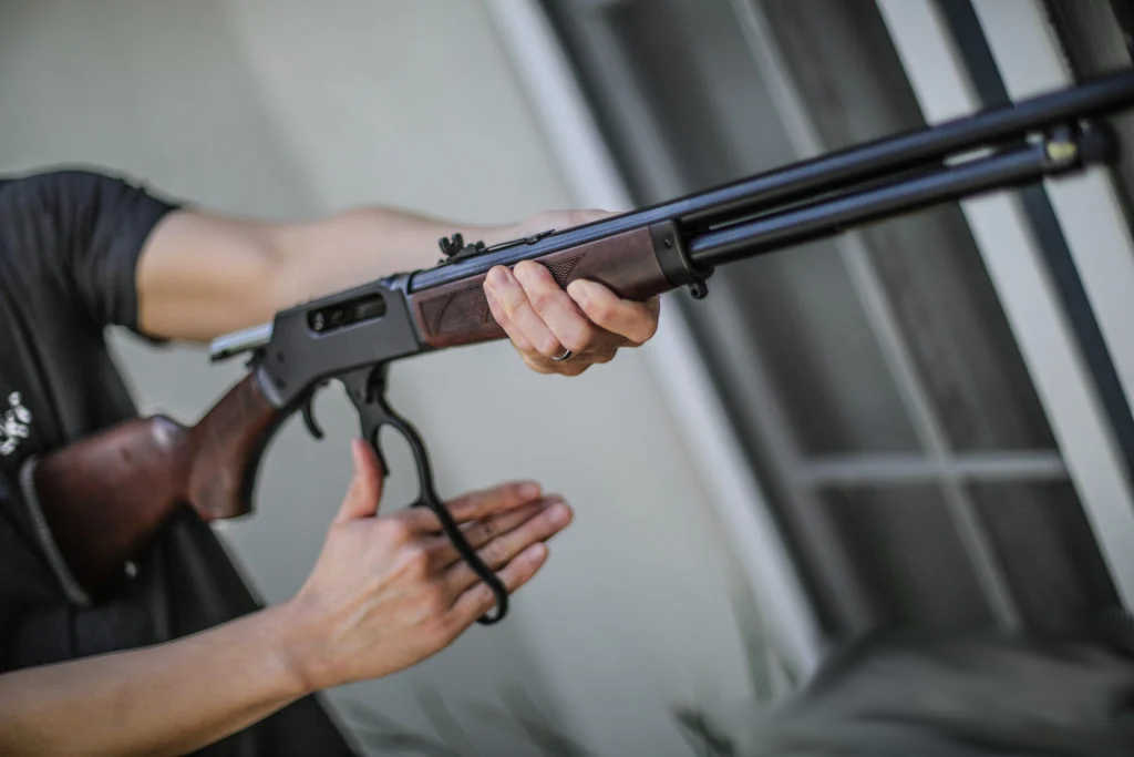 Carabine calibre .30-30 à levier sous garde